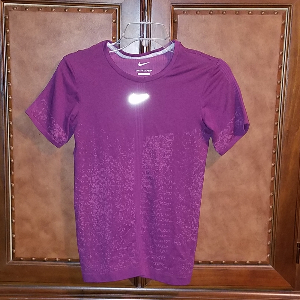 Nike Dri-fit ADV women's top shirt S